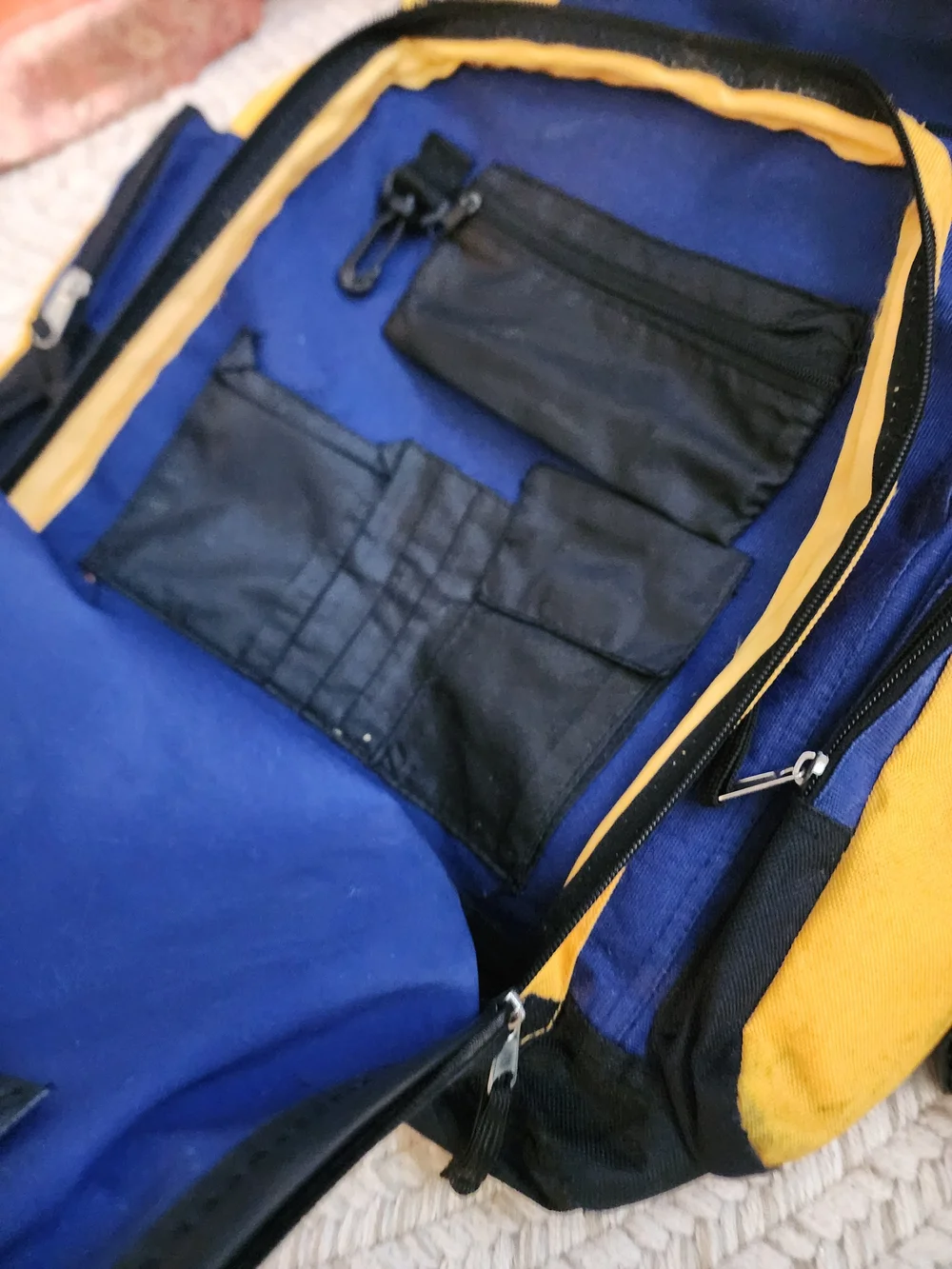 TMS men backpack