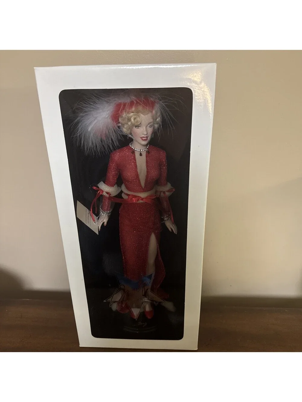 Franklin Mint Marilyn Monroe Gentlemen Prefer Blondes Portrait Doll 16”