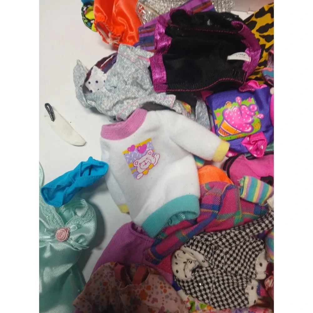 Vintage Barbie Ken Clothes Lot Huge 80s 90s Mattel Heart Family Disneyland