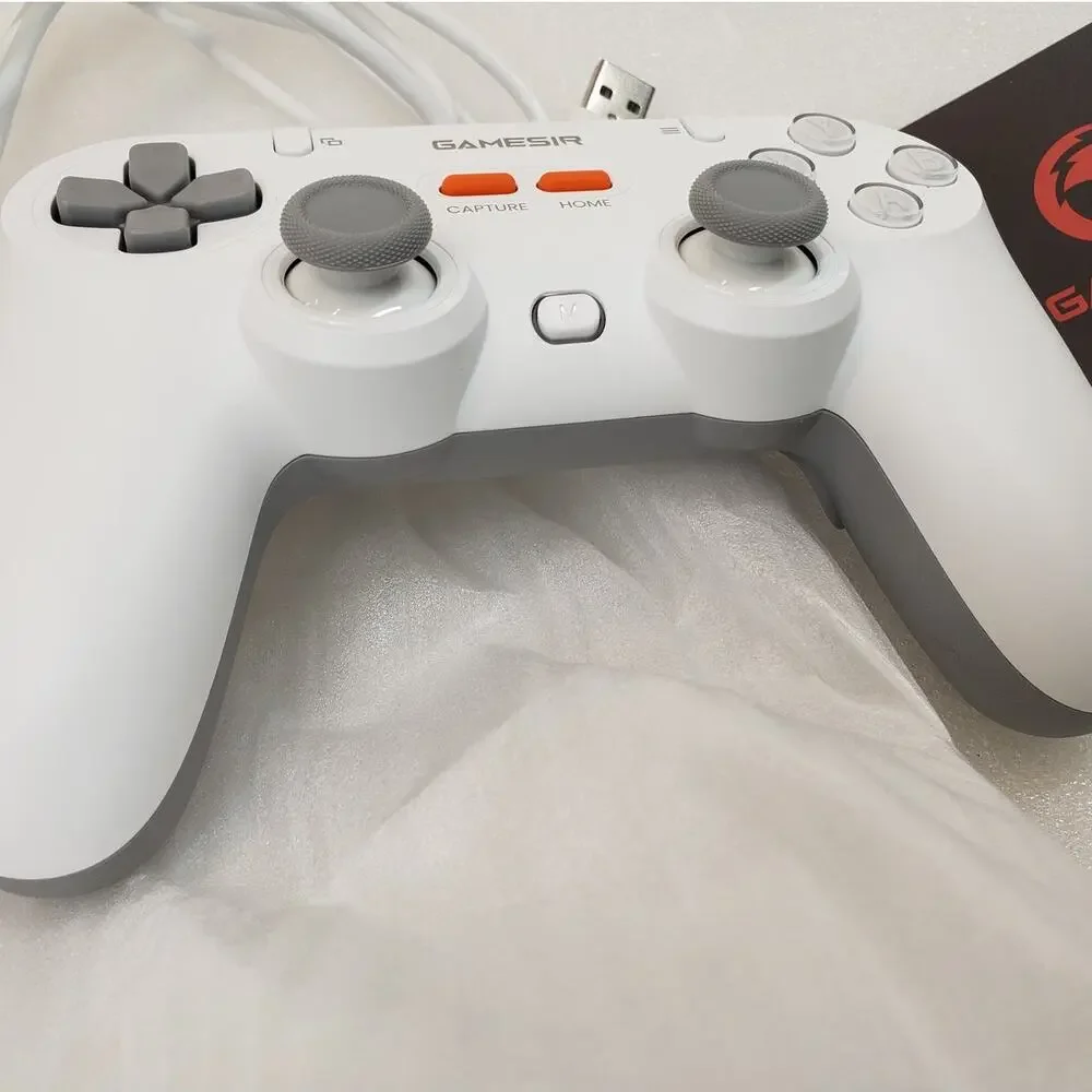 GameSir Tegenaria Lite Wired Gaming Controller Serene White Anti-Drift Joysticks
