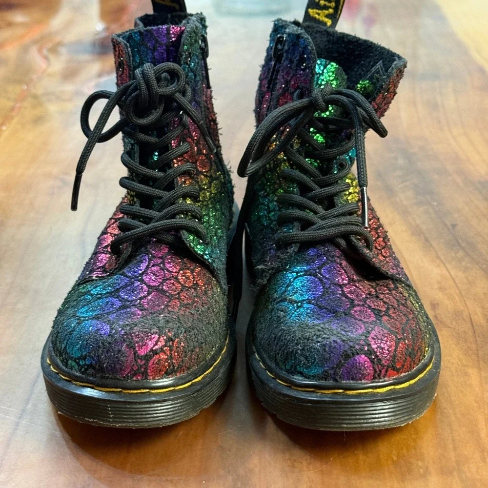 Dr. Martens great see