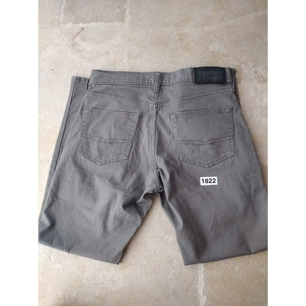 Levis elevate your