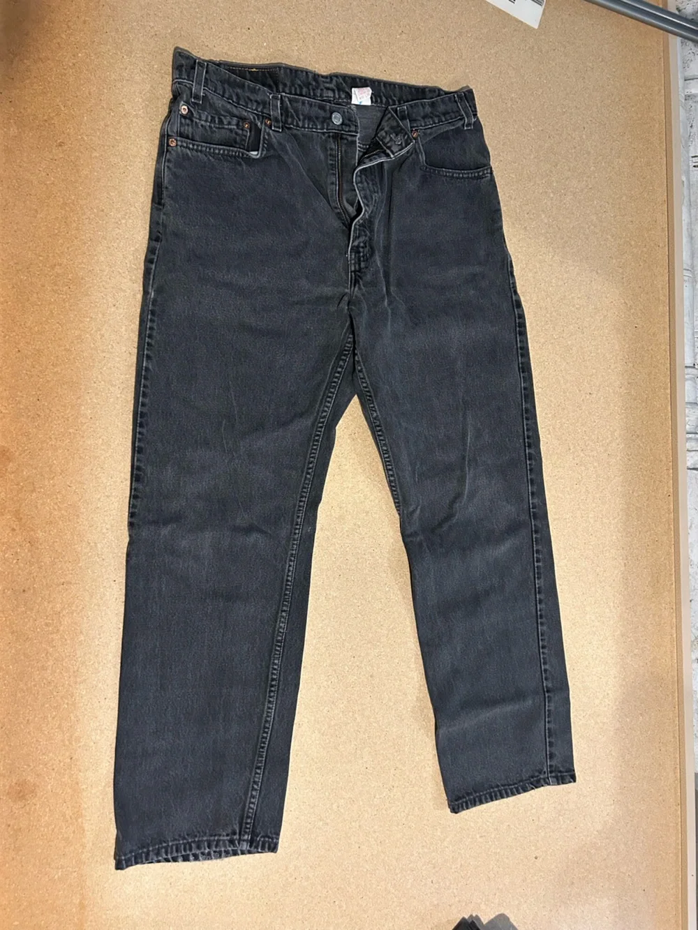 Levi's Men's Black Relaxed Fit Jeans