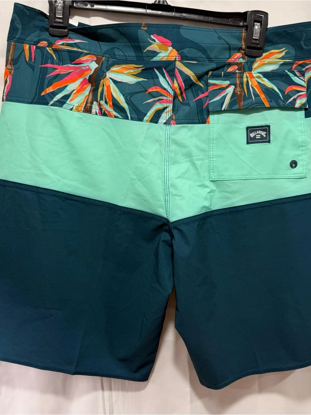 Billabong new tags