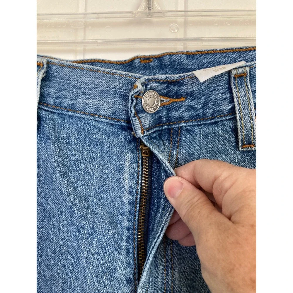 Levis levi 550