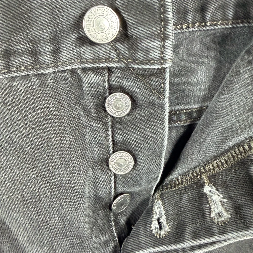 Levis pre owned