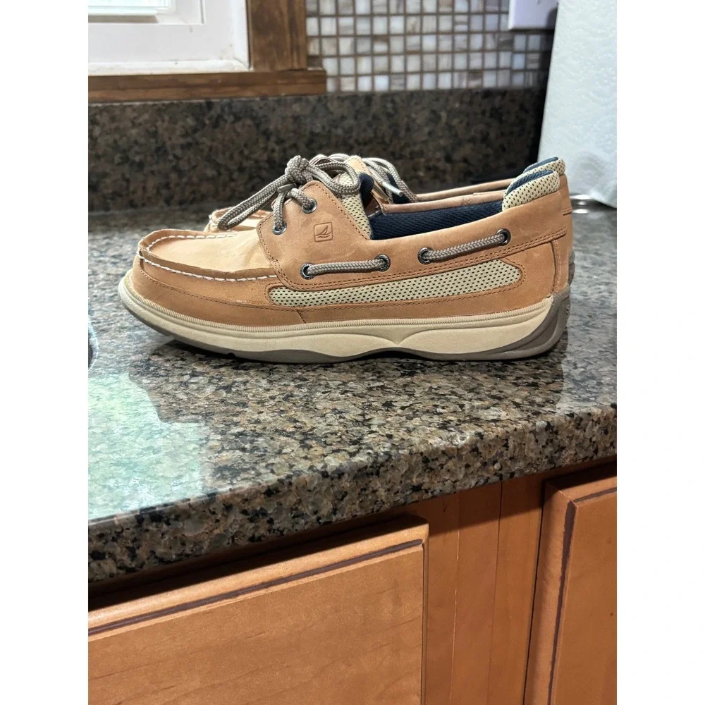 Sperry top sider
