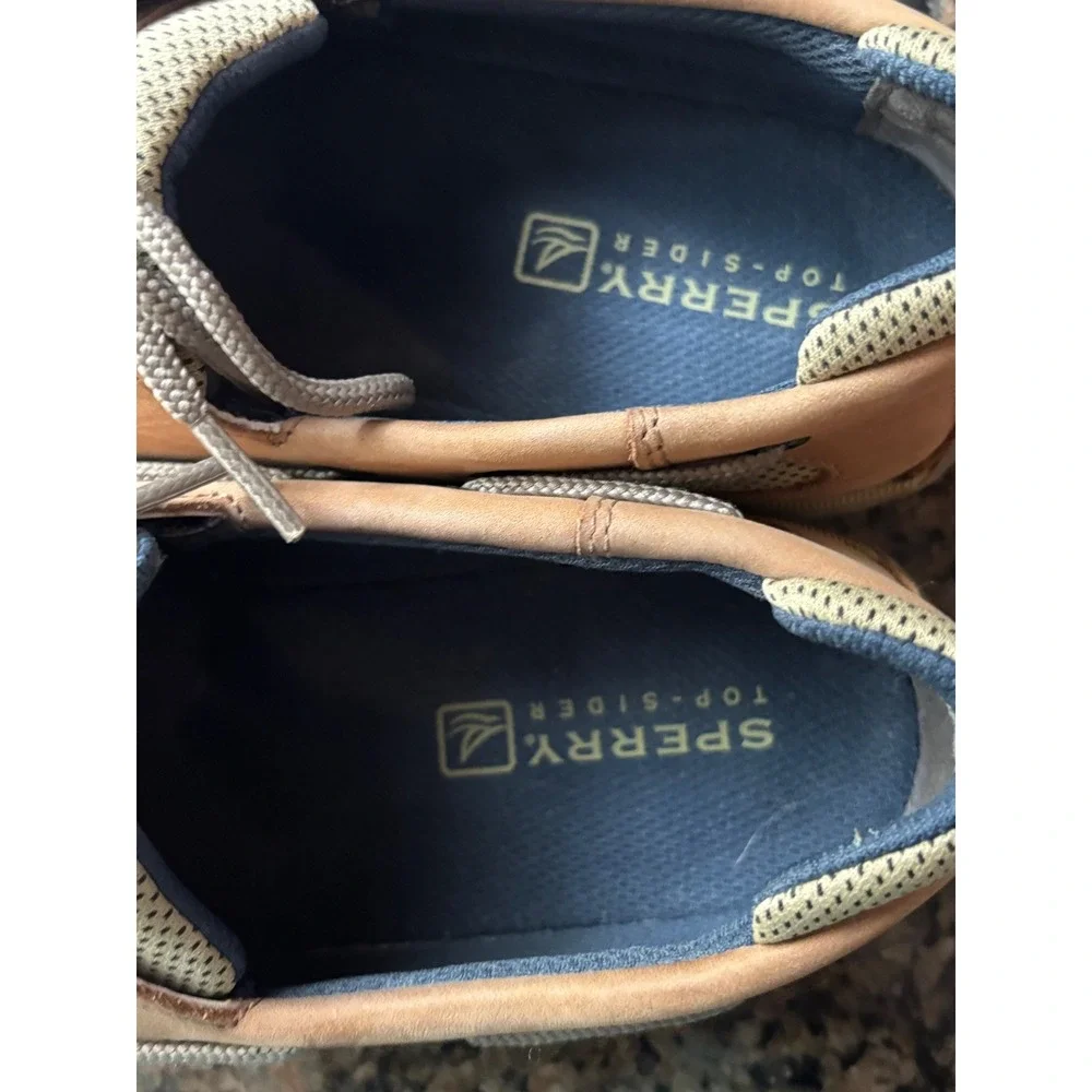 Sperry top sider