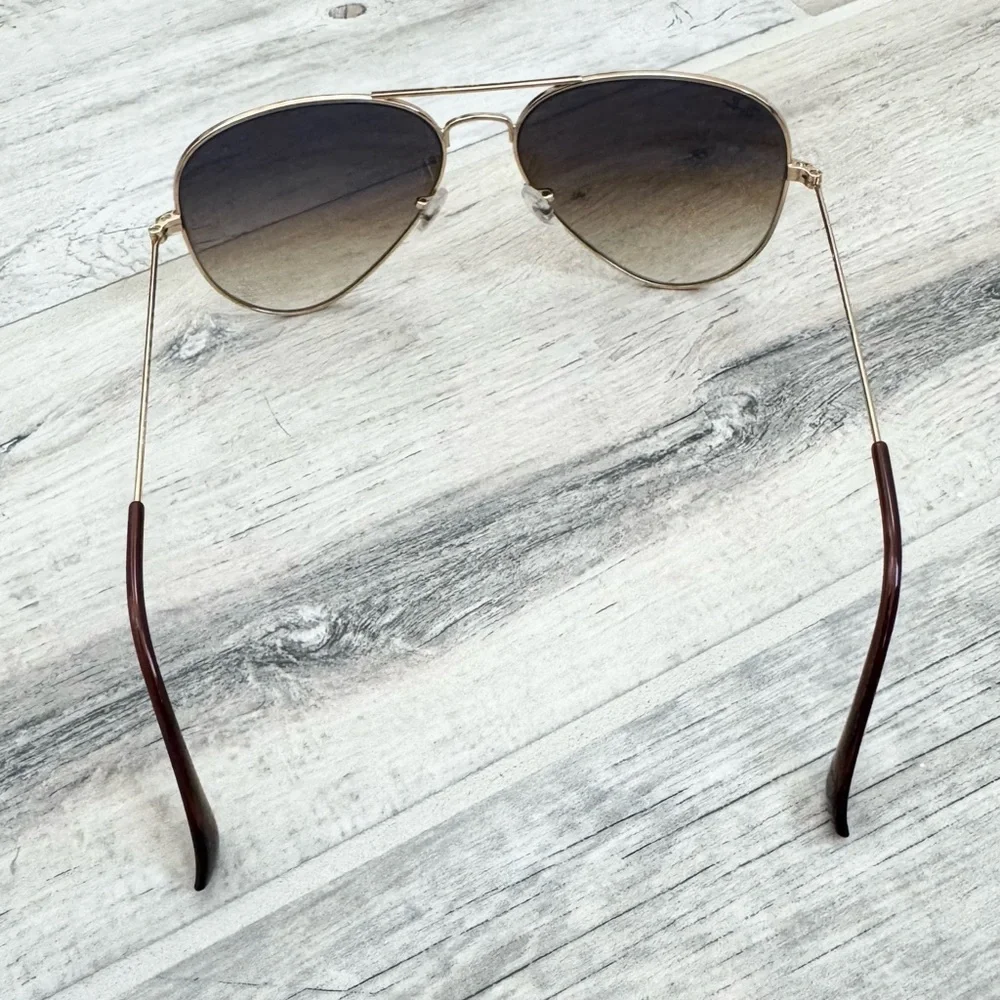 Ray-Ban Gold Gradient Brown Aviator Unisex Sunglasses 58MM