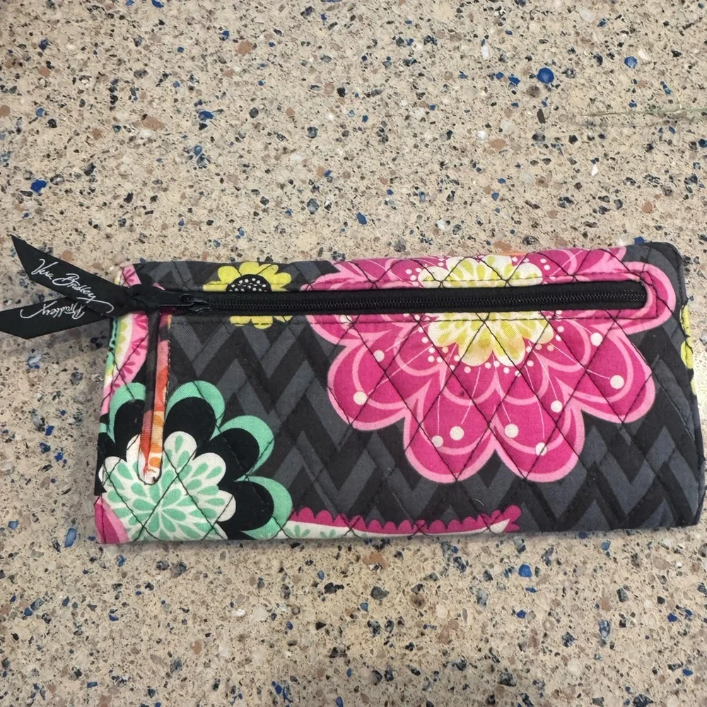 Vera Bradley vibrant floral