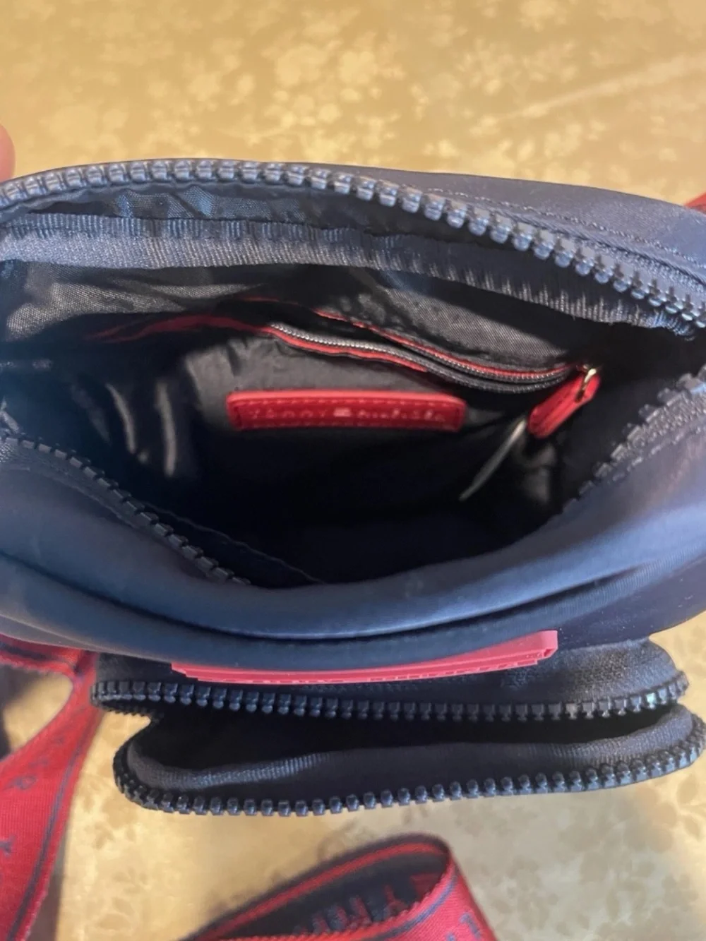 Tommy Hilfiger Men's Navy Nylon Crossbody Bag RedLogo Strap Zip Pocket