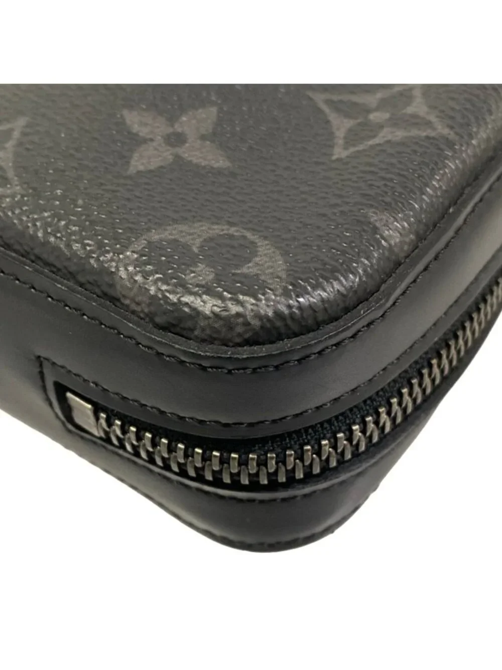 Louis Vuitton Monogram Canvas Box Clutch Eclipse