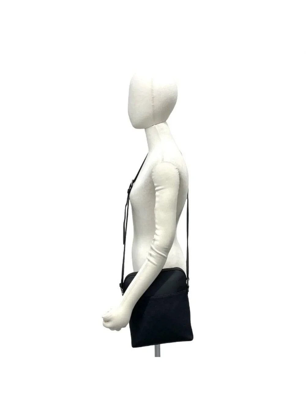 Louis Vuitton Pochette District Damier Infini Leather Shoulder Bag Black