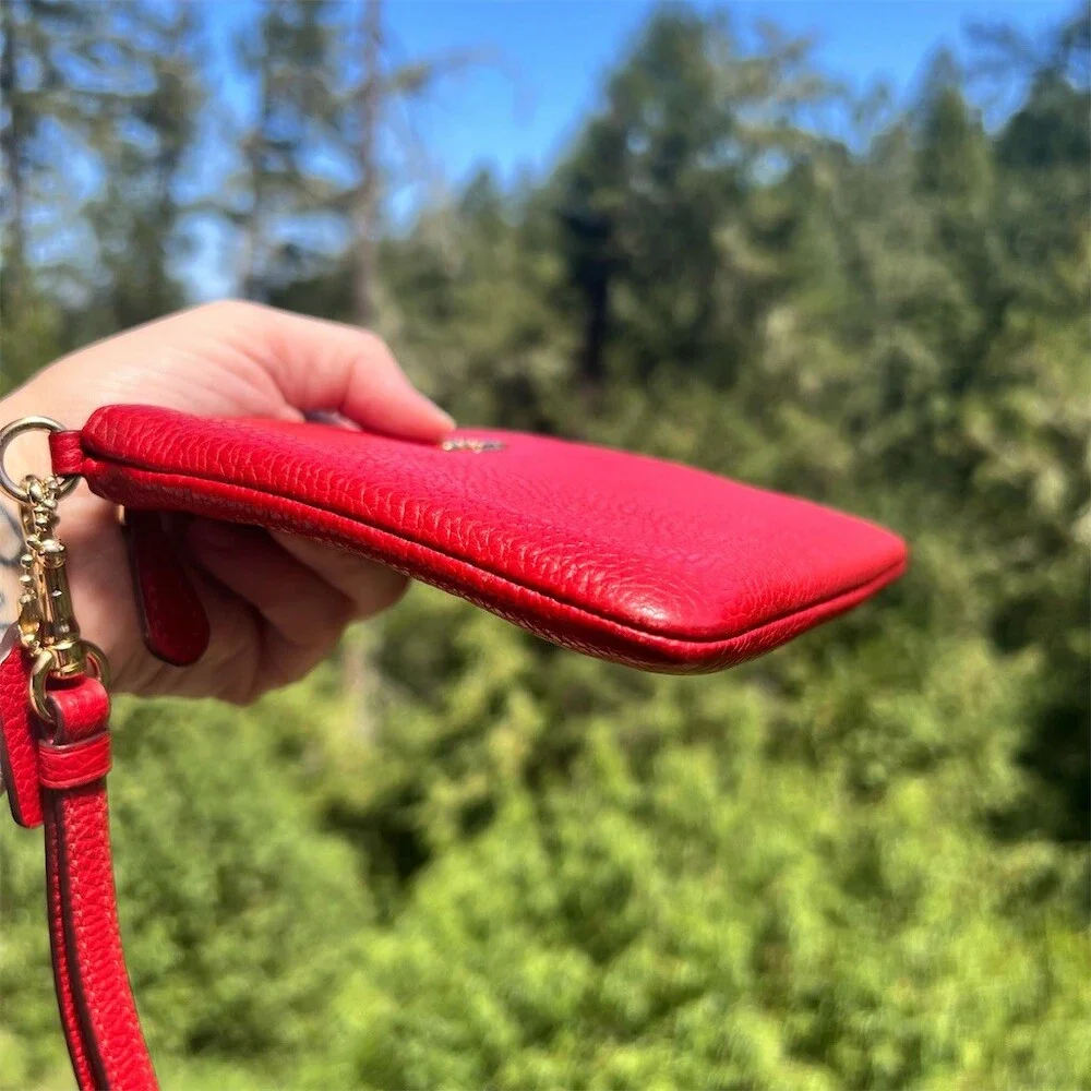 Coach color red