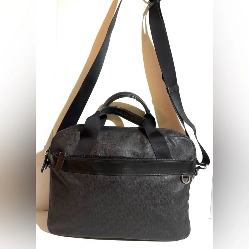 Michael kors unisex unisex Sophisticated Black  Briefcase
