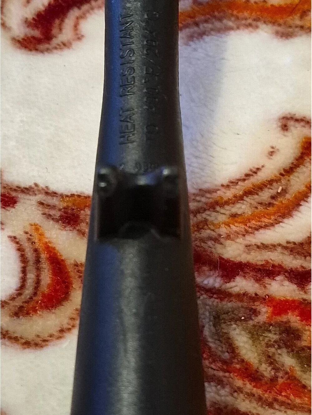 Rubbermaid black gray