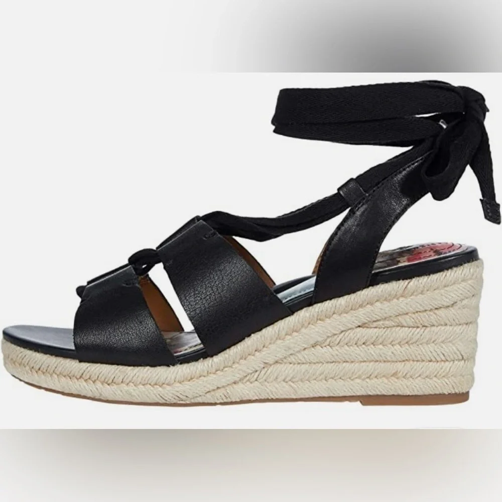 Patricia Nash Riva Wedge Leather Sandal Shoes Black - Size 6 - NWB