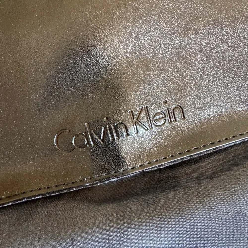 Calvin Klein pictures good signs