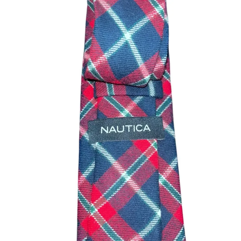 Nautica beautiful plaid