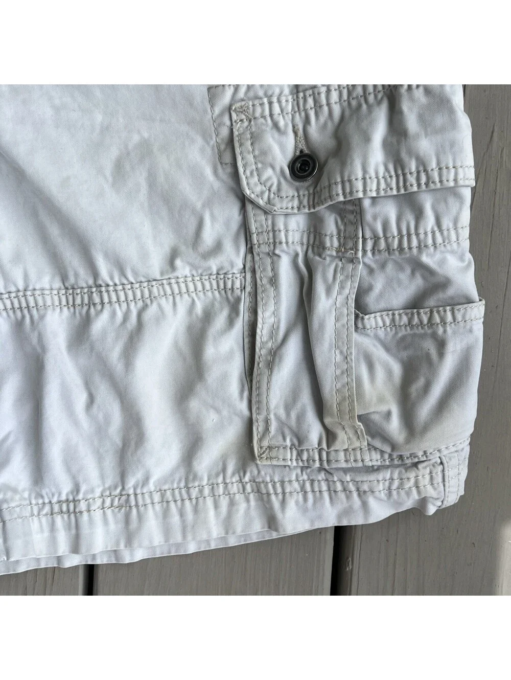 Levis Mens 36x10 Cargo Shorts Cotton Twill Light Khaki Utility Grunge Y2K