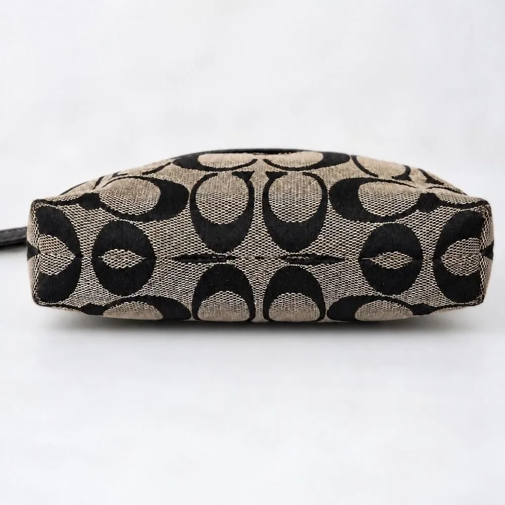 Coach Signature Soho Jacquard Wristlet Black Beige Canvas Leather Zip Clutch