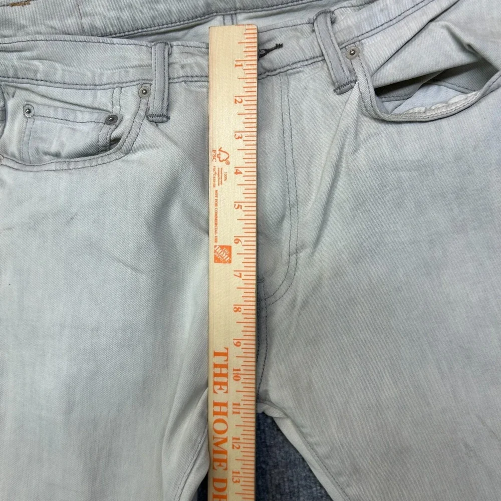 Levi's 513 Jeans Men's Light Gray Denim Straight Pockets Classic Zip Fly - 34X29