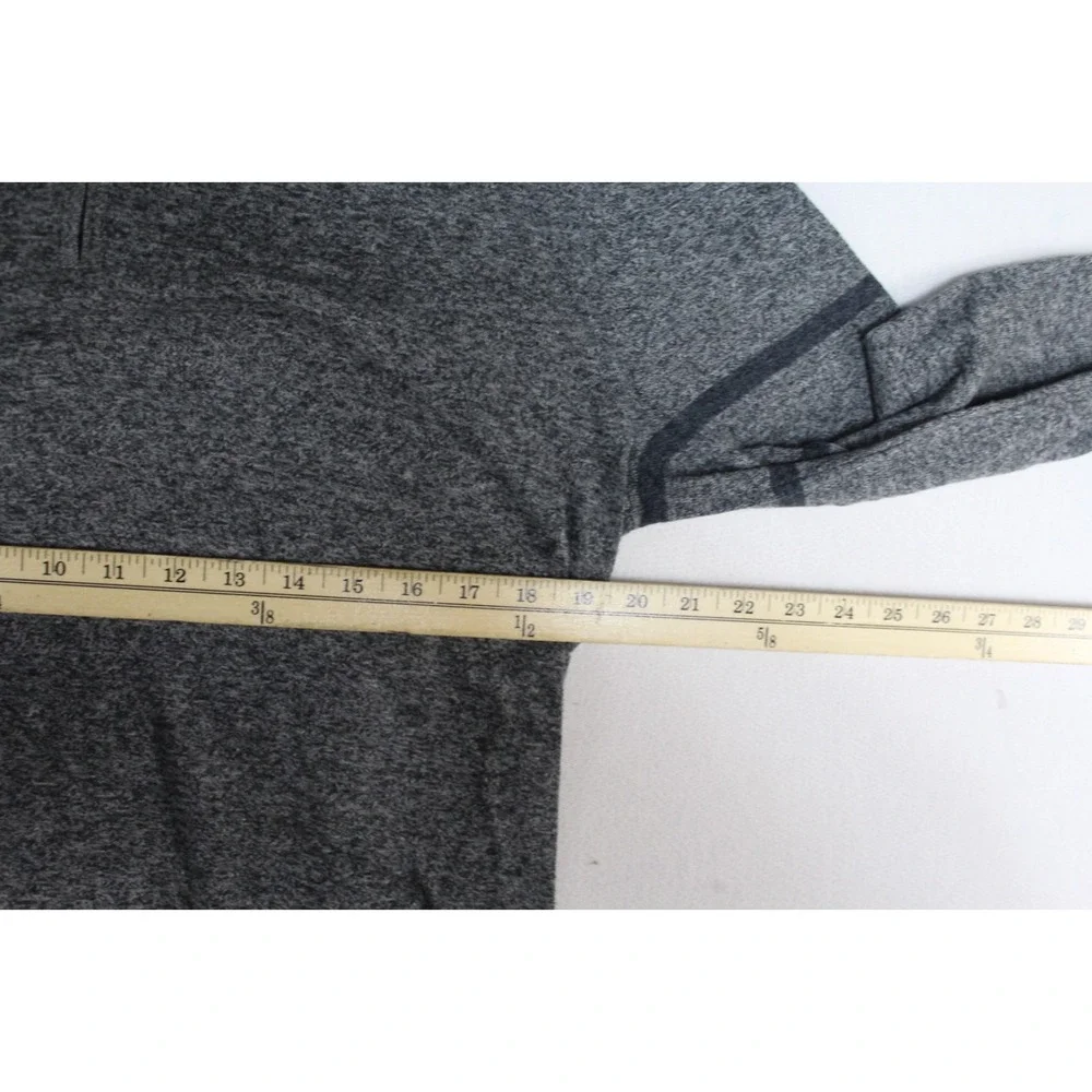 Banana Republic lightning fast