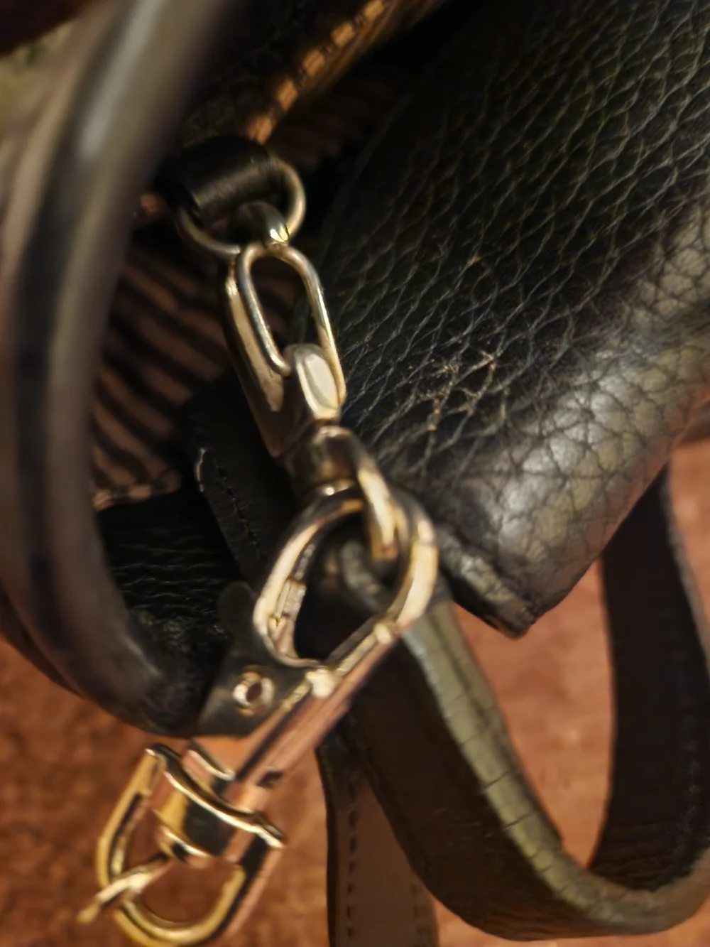 N/A stylish black