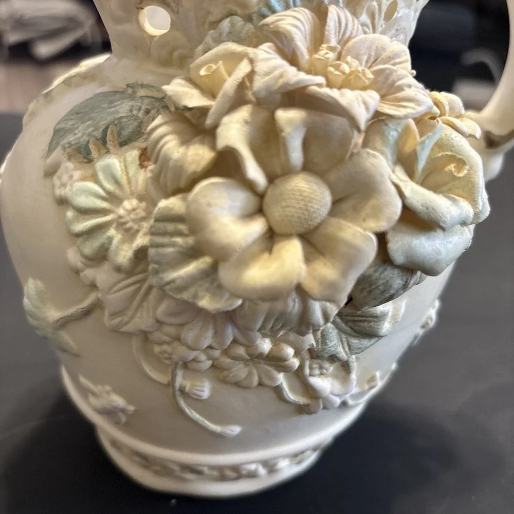 Capodimonte including approximately present