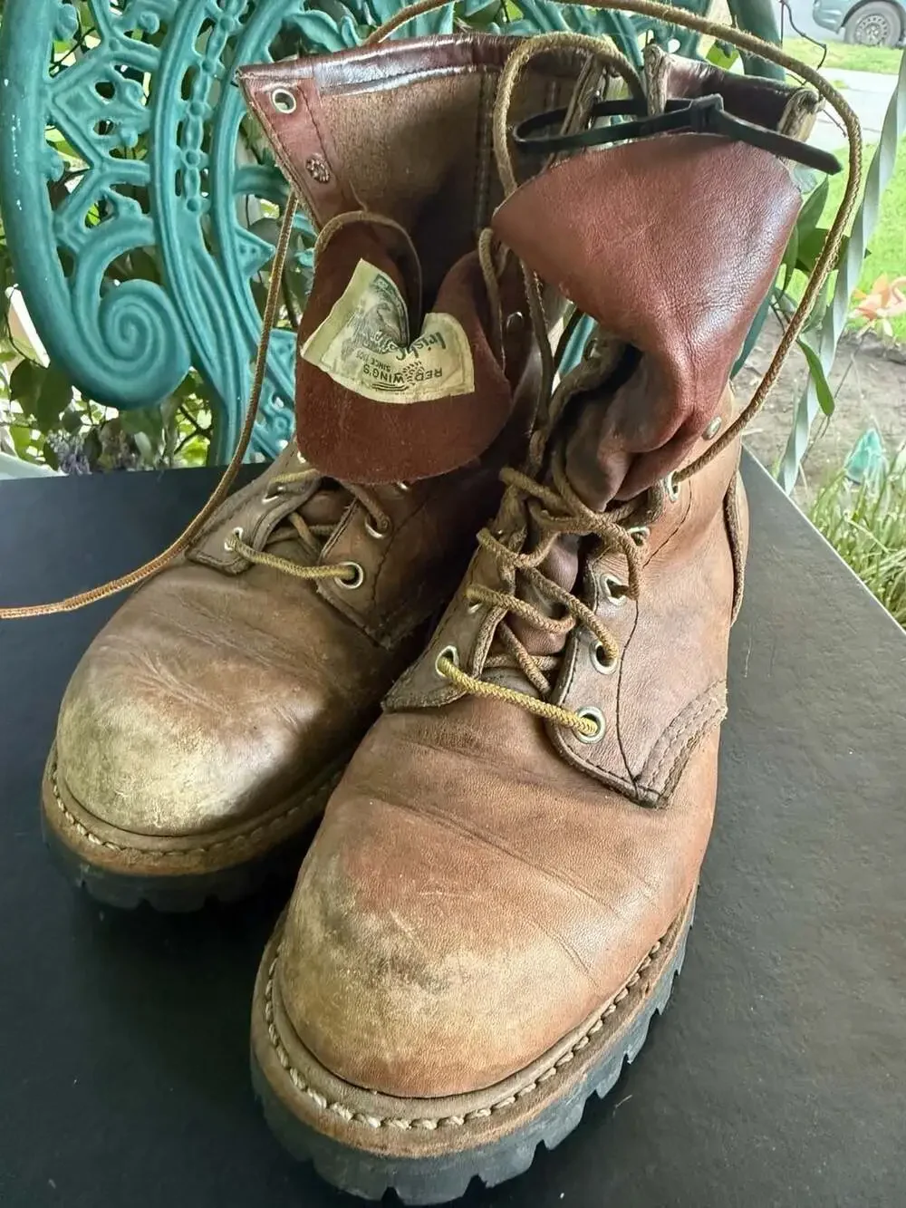 Red Wing stunning vintage