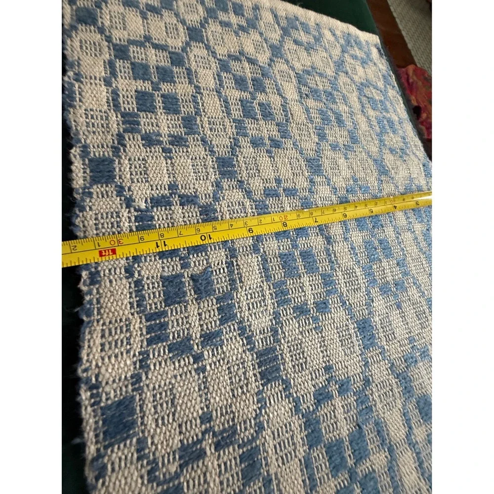 N/A blue white