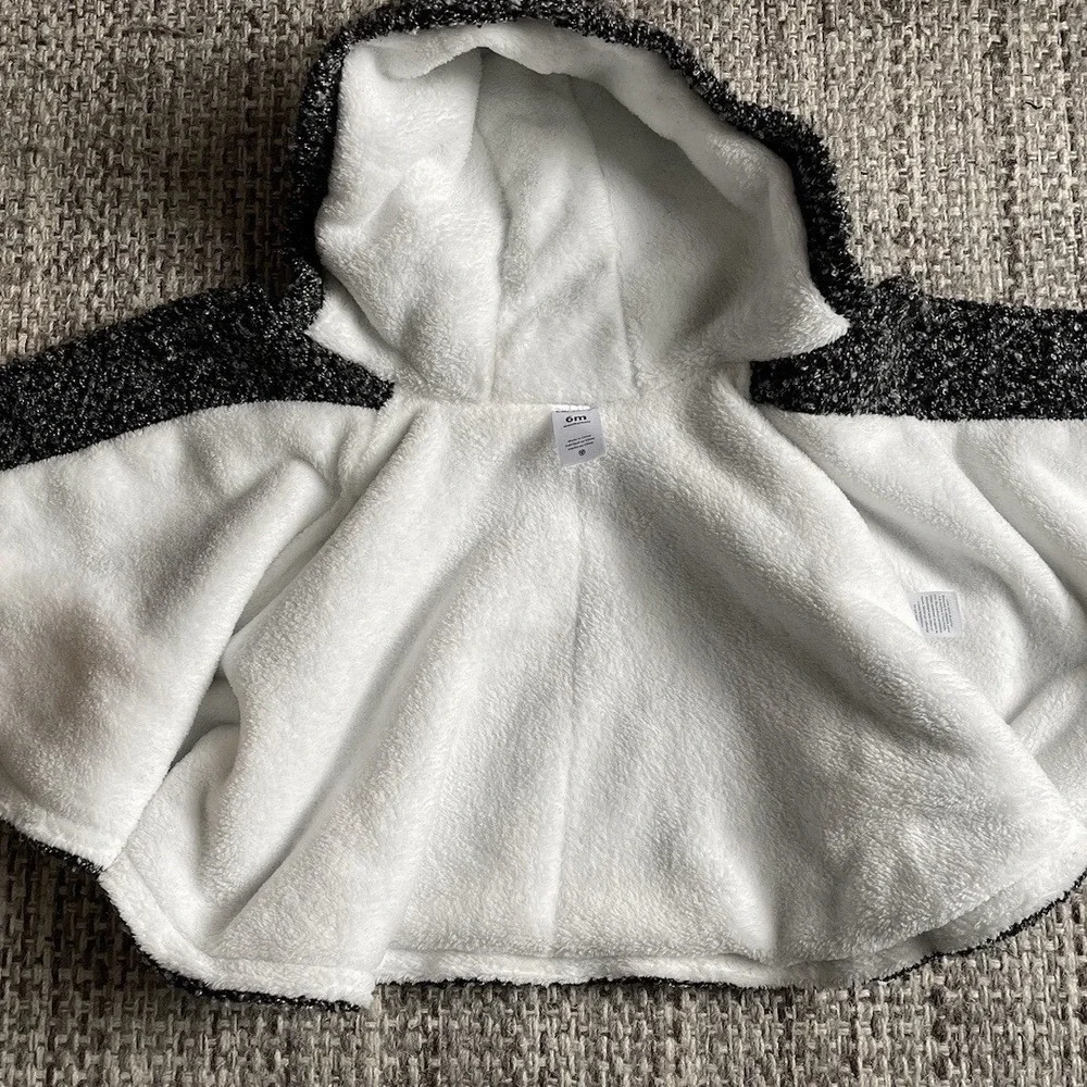 Carters cozy up