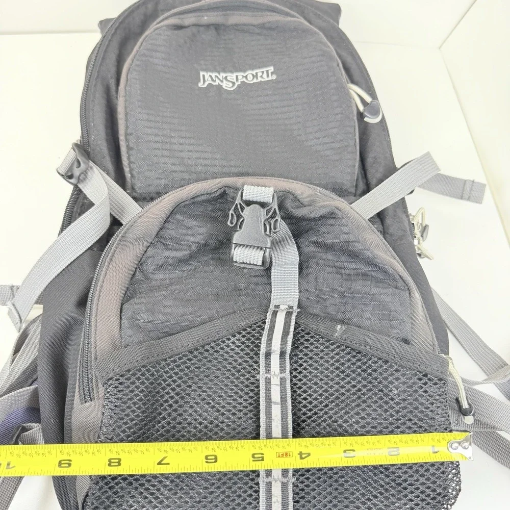 JanSport TN75 Hydration Backpack. Hydration reservoir/bladder is not included.