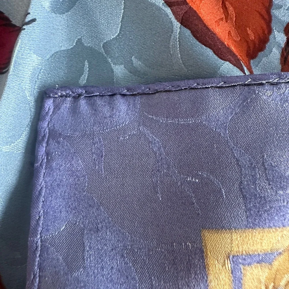 R. Zanghellini Silk Hand Made Floral Fall Autumn Leaves Scarf‎ Blue Purple