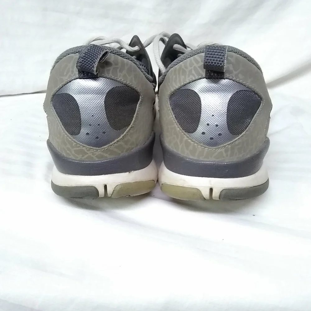 Nike men sneakers