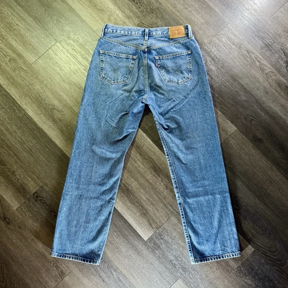 Levis 501 Jeans Mens 28X30‎ Medium Wash Blue Straight Leg Button Fly Waterless