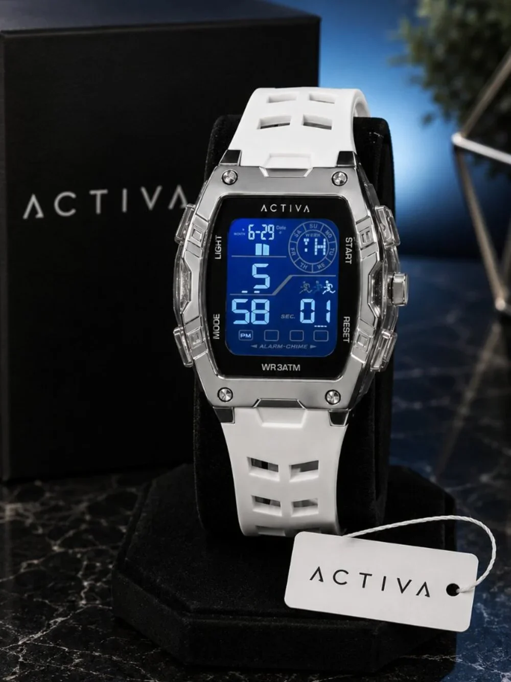 Invicta activa venzis