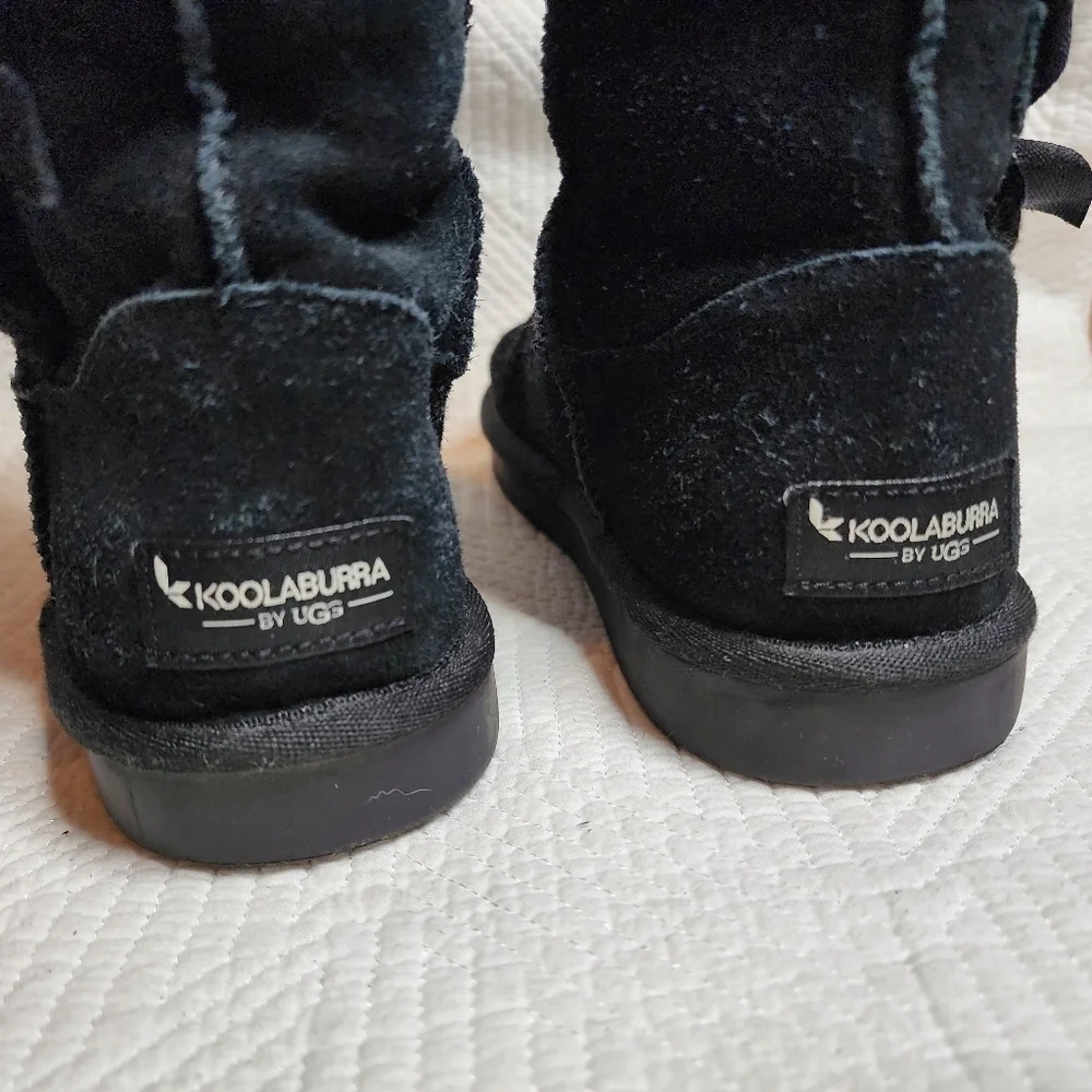 Koolaburra by Ugg kids VICTORIA TALL‎ suede boots.