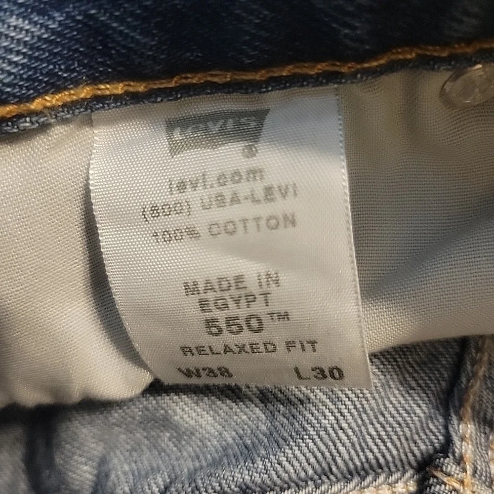 Levis levi 550