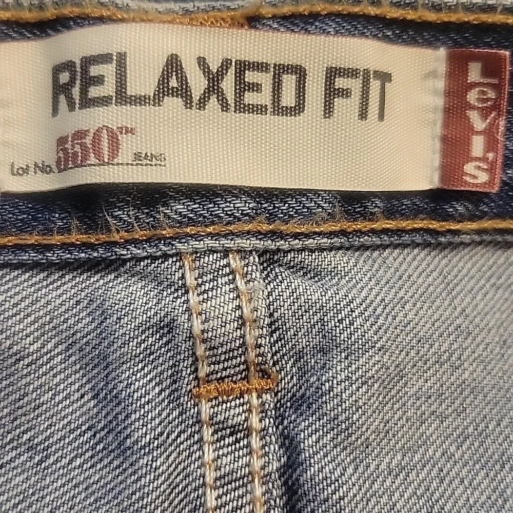 Levis levi 550