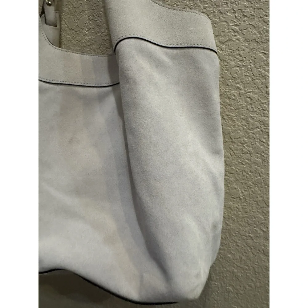 Luce suede pre