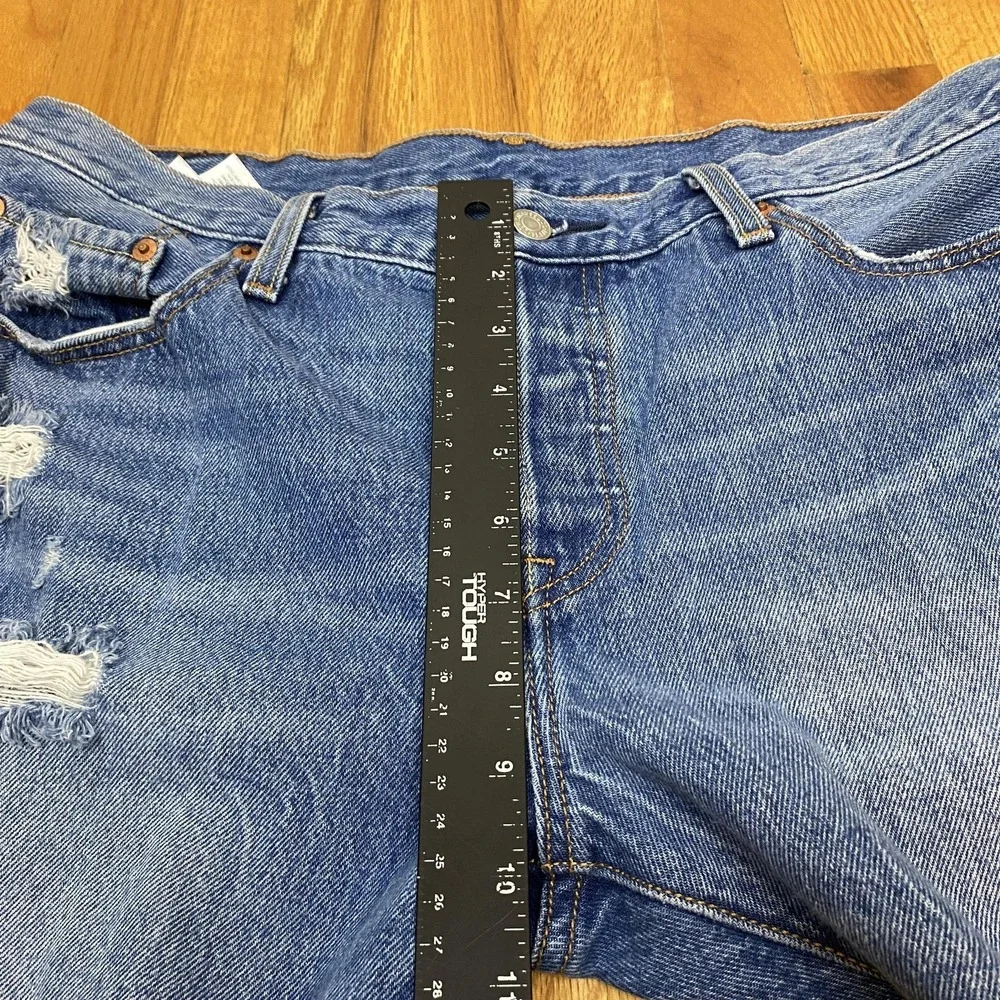 Levis design denim light