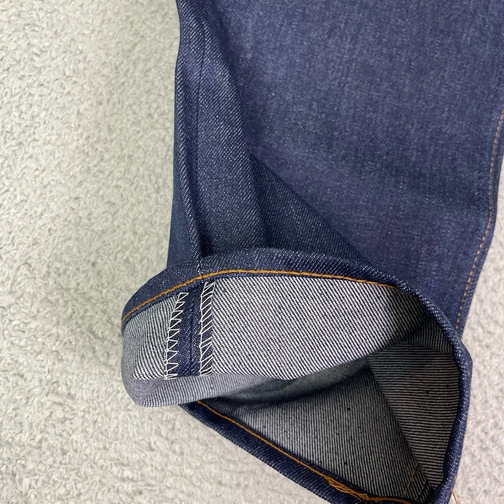 Levis any size