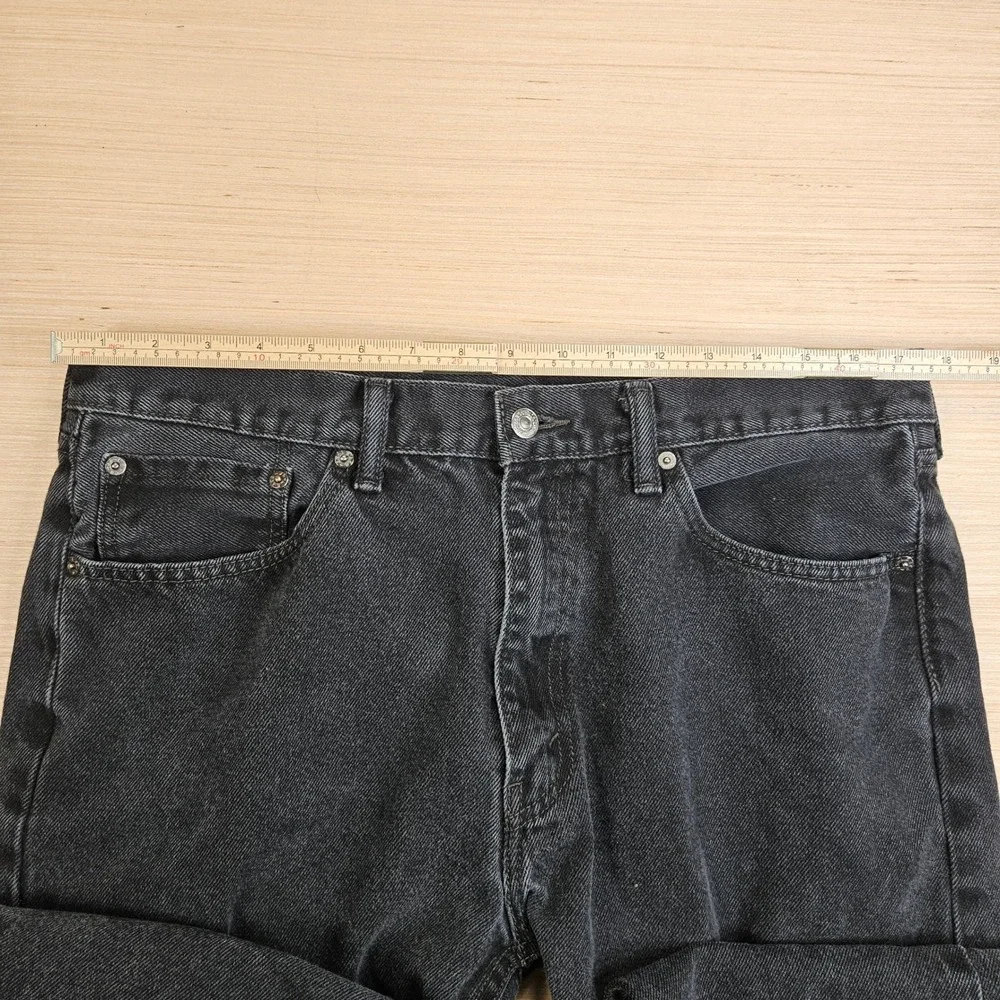 Levis workwear questions minimalist