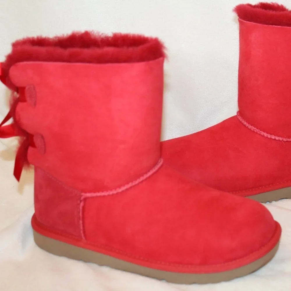 NIB UGG GIRL'S BAILEY BOW RIBBON SUEDE SHEARLING CLASSIC SHORT BOOTS‎ RED