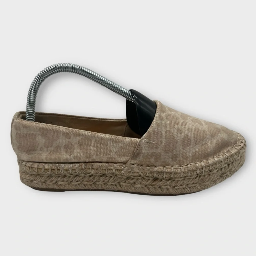Splendid Women's Laney Slip‎ On Shoe Size 9.5 Platform Espadrille Tan Leopard