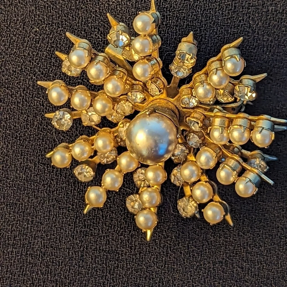 Coro beautiful vintage