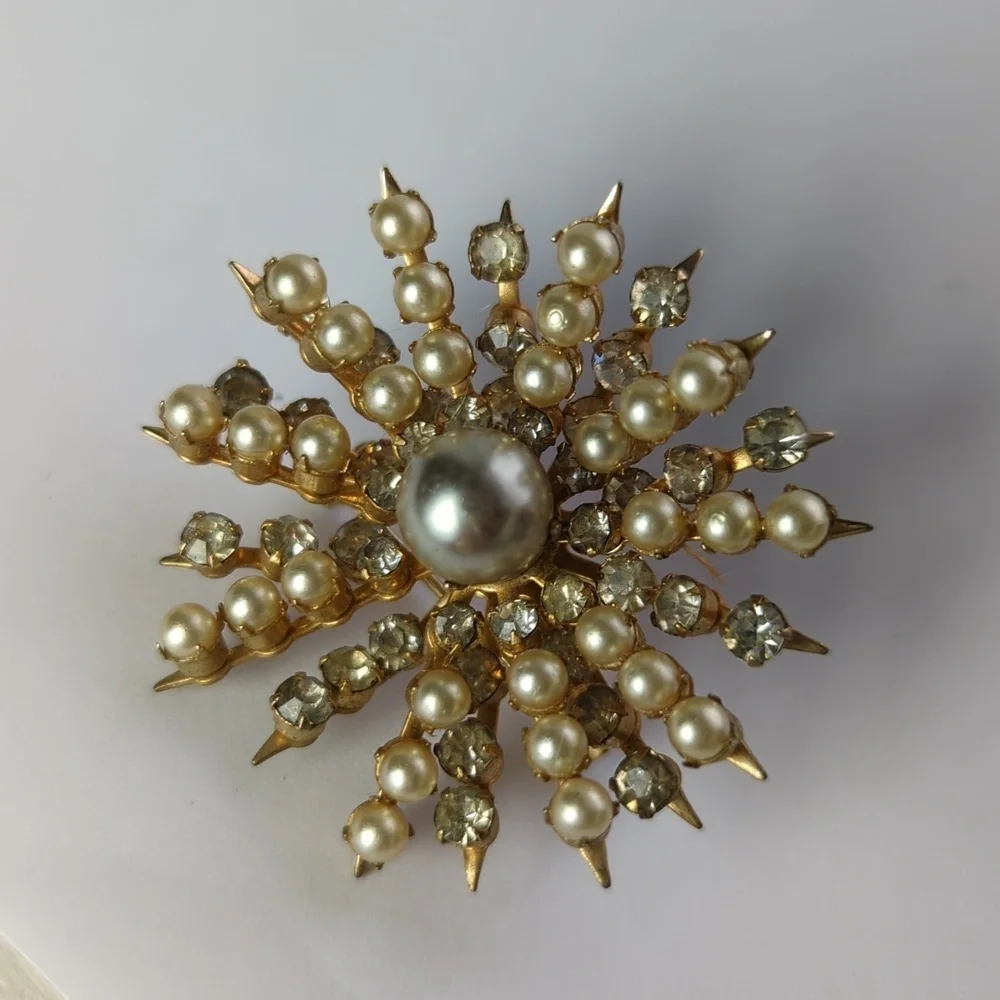 Coro beautiful vintage