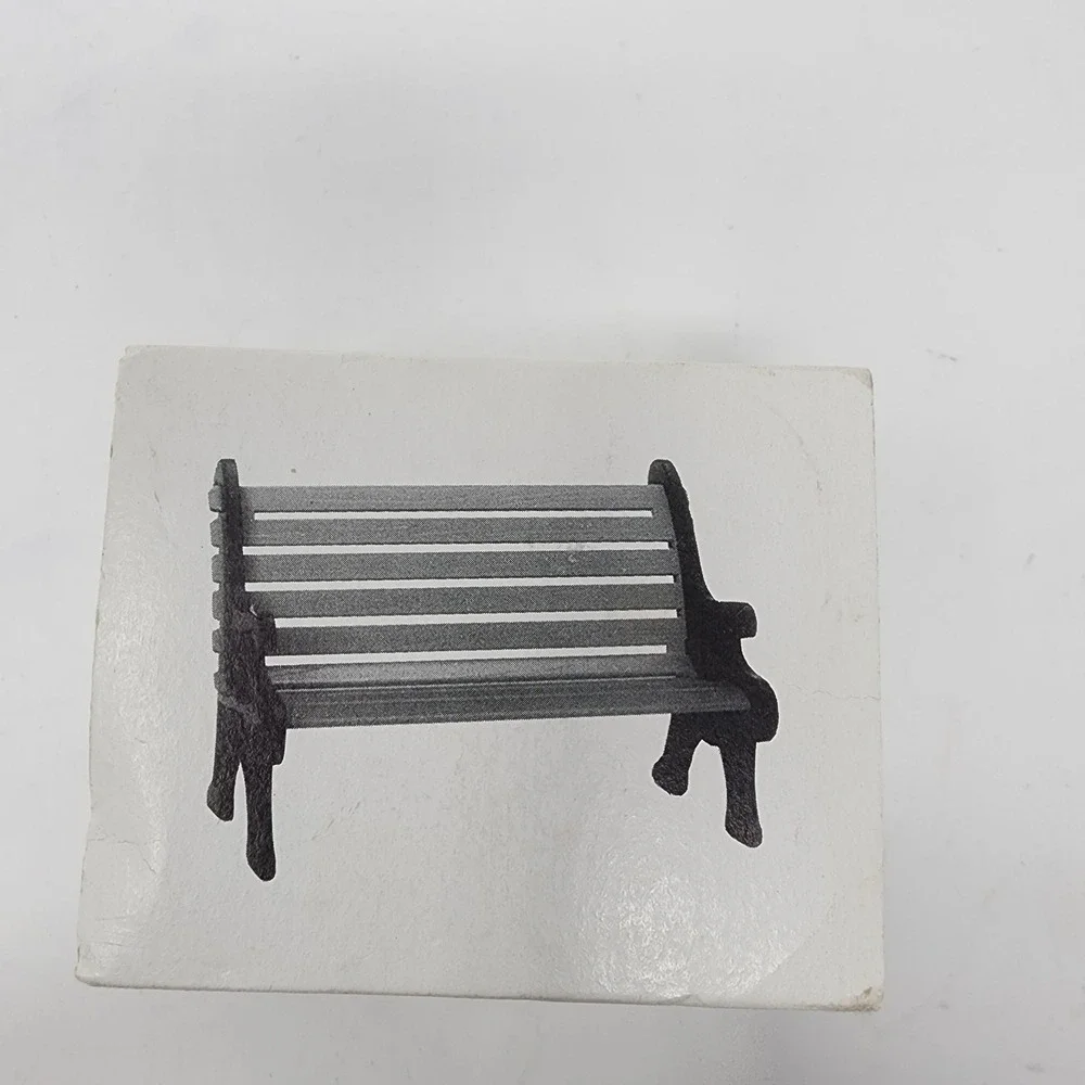 Department 56 Village Wrought Iron Park Bench Yellow Green Metal Accessory 52302