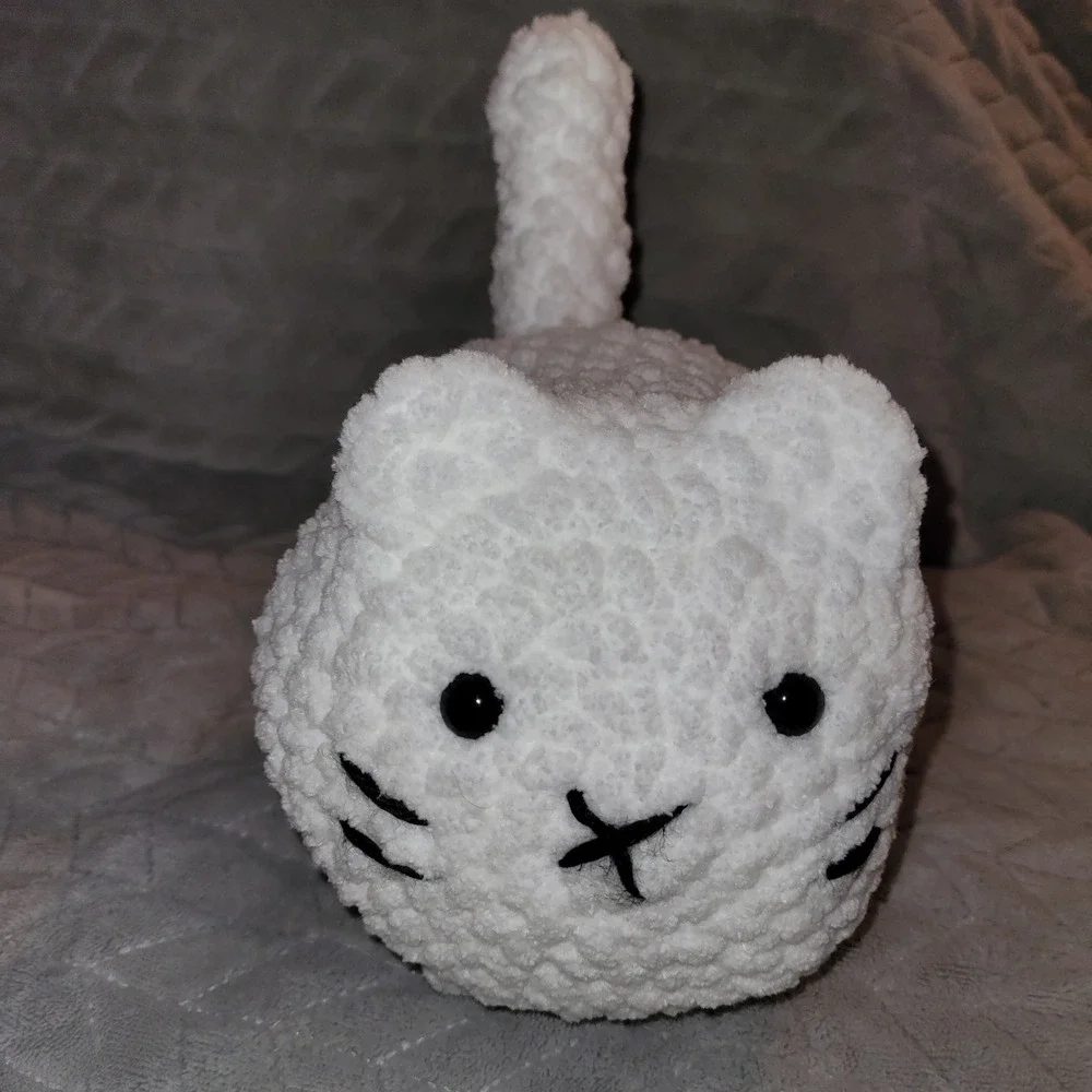 White Crochet Plush Cat Stuffed Animal Toy Cute Kitten Plushie Gift Kids‎ Kawaii